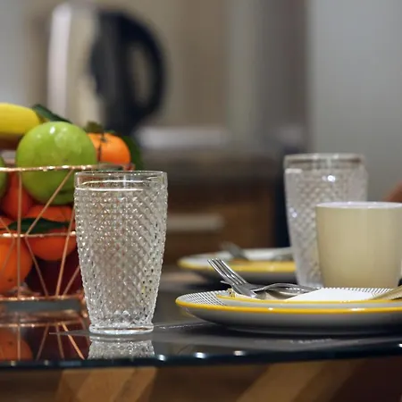 La Larissa Luxury Apartments Stelve מראה חיצוני תמונה
